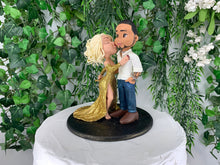 Load image into Gallery viewer, Wedding Cake Topper Figurine
